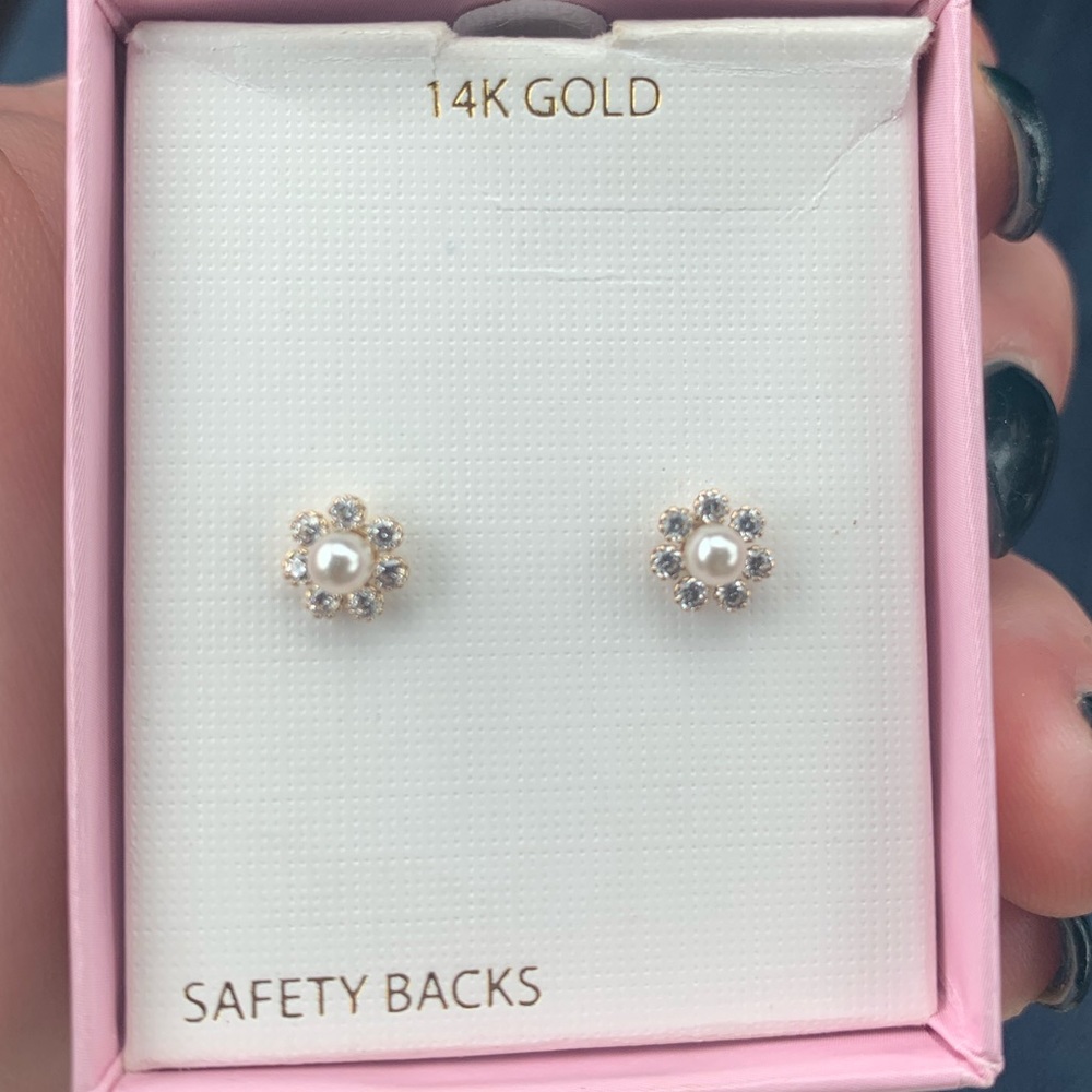 Girls earrings